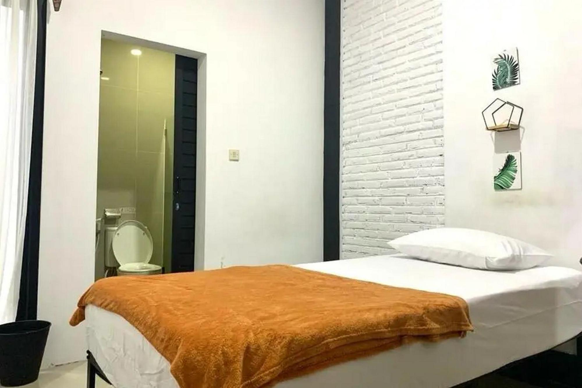 Rumah Daun Timoho Yogyakarta Redpartner 外观 照片